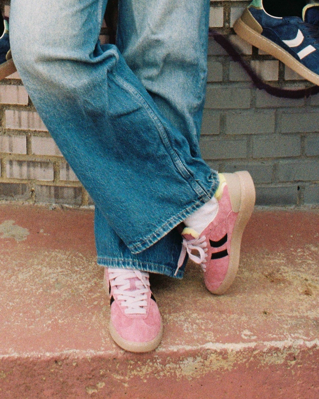 Duck Pink Crayon